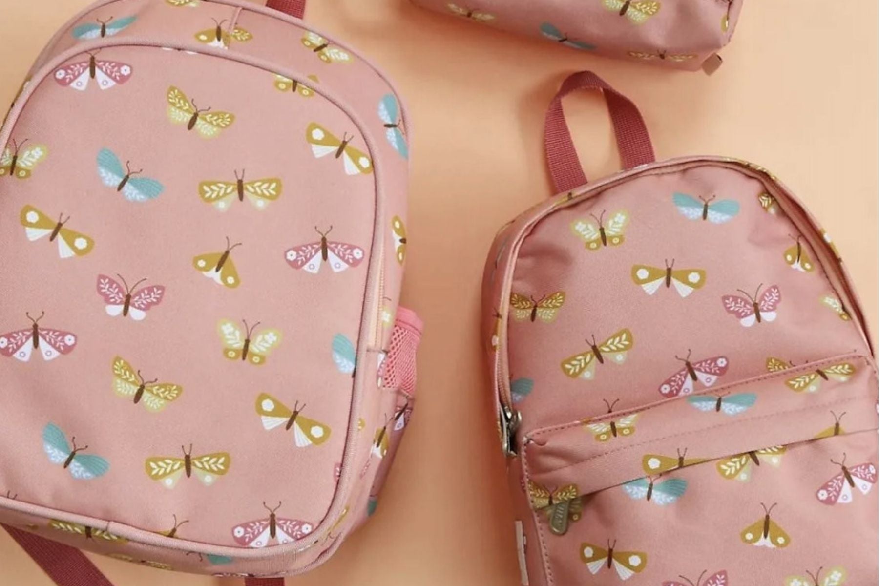 SCUOLA MATERNA: NELLO ZAINETTO COSA CI METTO? QUALCHE IDEA SU COSA ACQUISTARE PRIMA DELL'INIZIO DELLA SCUOLA