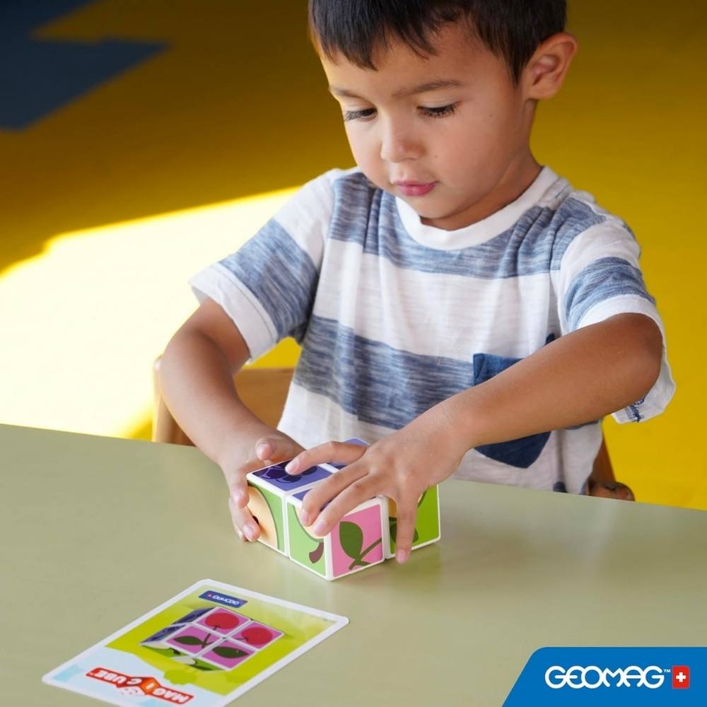 Cubi Costruzioni Magnetiche - 4 + 6 Cards - Geomag
