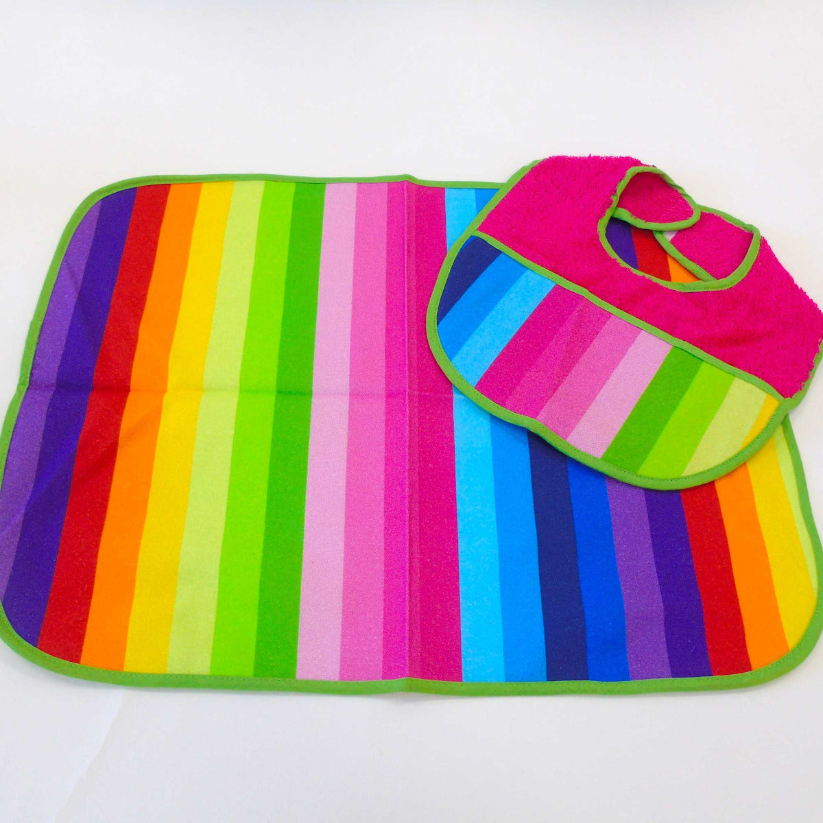 SET ASILO TOVAGLIETTA + BAVETTA PERSONALIZZABILE CON NOME - ARCOBALENO