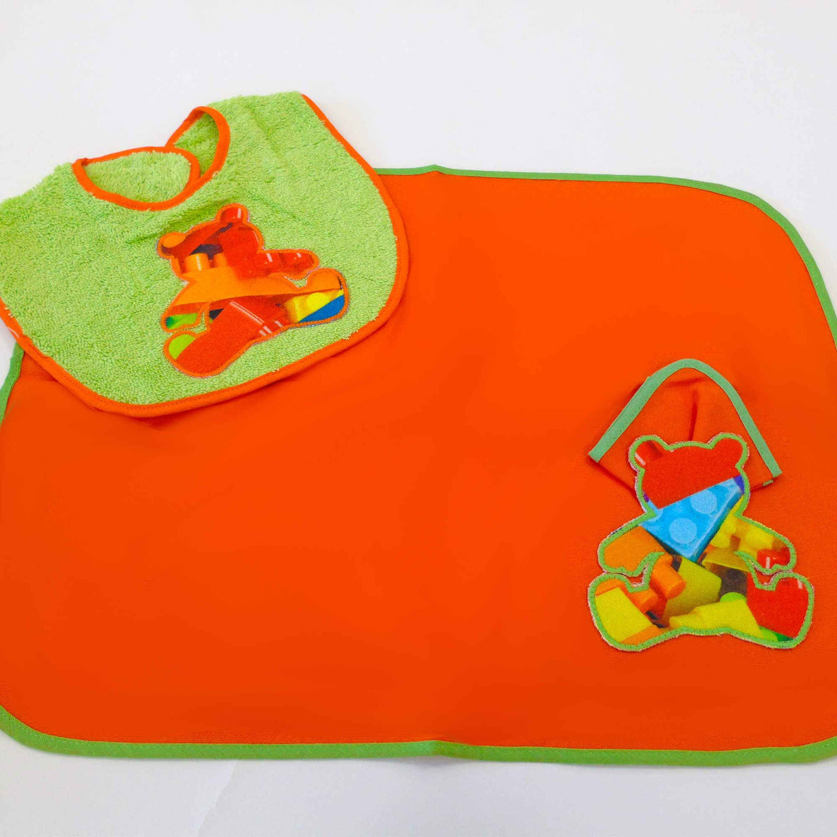 Set asilo orsetto arancio/verde